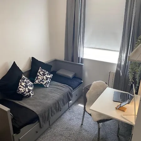 Cosy Flat In * ロンドン