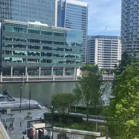 Medilon's * London