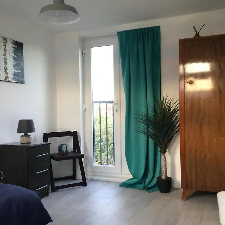 Luxury 5-Room House - Your Perfect Getaway Awaits Homestay