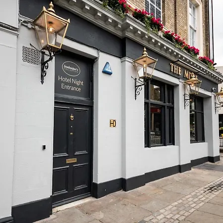 Innkeeper's London, Hotel 4*