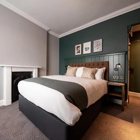 Innkeeper's London, Hotel Greenwich