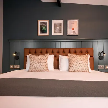 Innkeeper's London, Hotel 4*