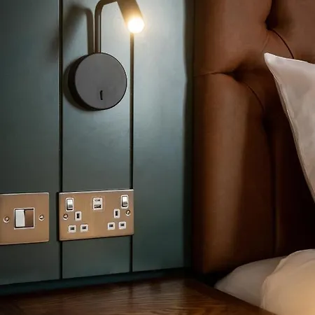 Innkeeper's London, Hotel Greenwich