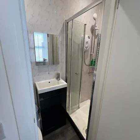 Entire Luxury 4 Bedroom Victorian House With 2 En-suite - Forest Hill, *