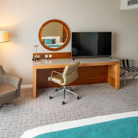 Crowne Plaza - Docklands By Ihg 4*