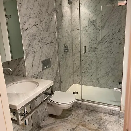 Ontario Tower Apartment London