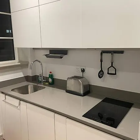 Apartamento Monthly Stays 1bed Serviced Studio Free Wifi & Netflix Whitechapel Perfect For Solo & Coupled Guests Londres