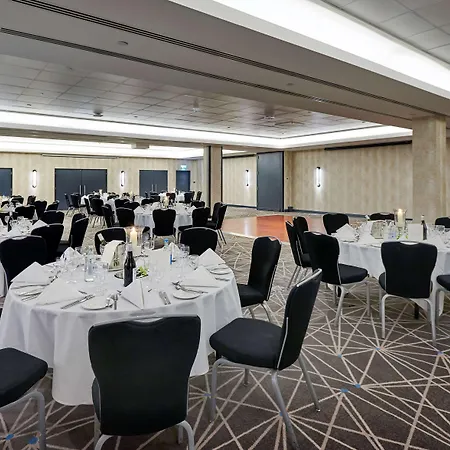 Hilton London Heathrow Airport Hotel