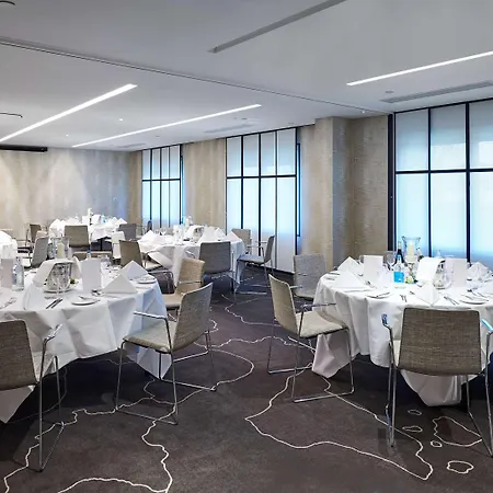 Hilton London Heathrow Airport Hotel Hillingdon