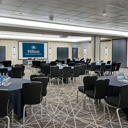 Hotel Hilton London Heathrow Airport 4*