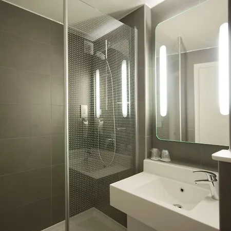 Hotel Ibis London Heathrow Airport