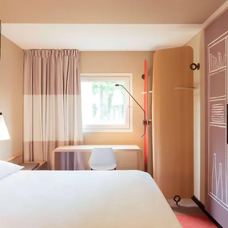 Ibis London Heathrow Airport Hotel