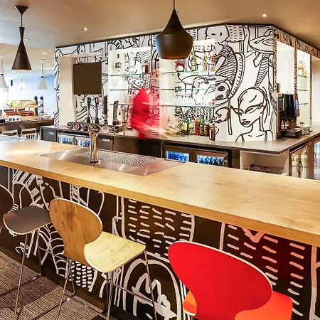 Ibis London Heathrow Airport Hotel 3*