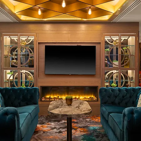 Hotel Leonardo Royal Tower Bridge 4*