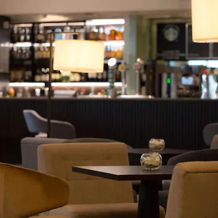 Doubletree By Hilton London Heathrow Airport