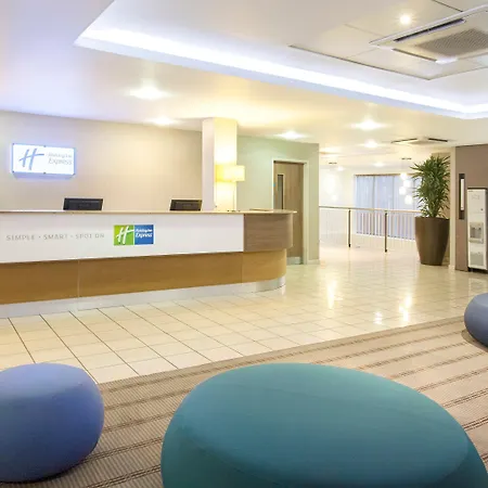 מלון Holiday Express Limehouse By Ihg לונדון
