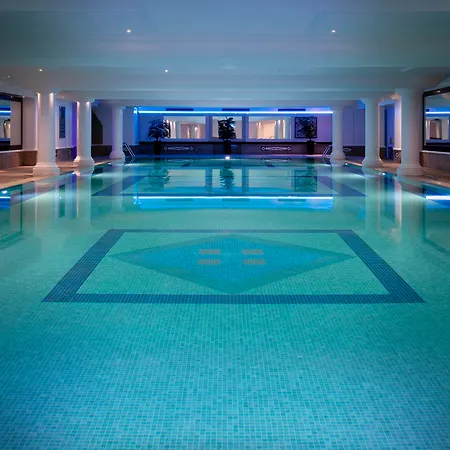 Leonardo Royal - Tower Of Szálloda 4*