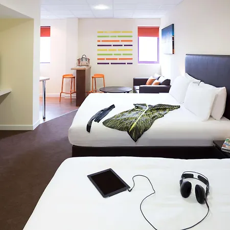 Ibis Styles Excel Hotel 3*