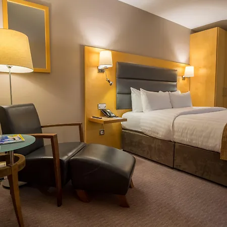 London Lock By Ihg Brentford