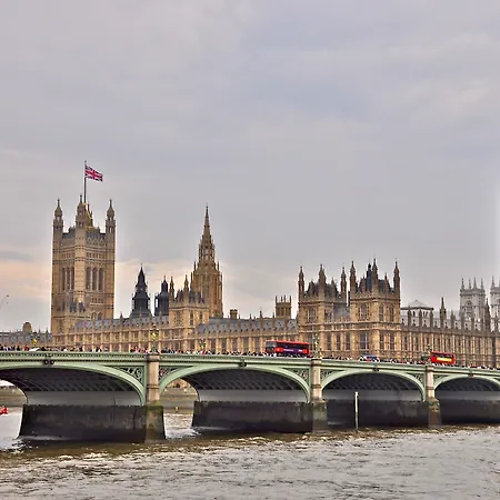 Hotel London Lock By Ihg 4*