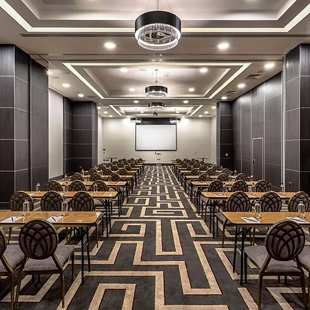 Courthouse Shoreditch 5* Londra