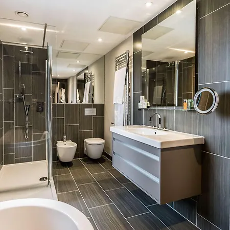 Courthouse Shoreditch 5* Londra