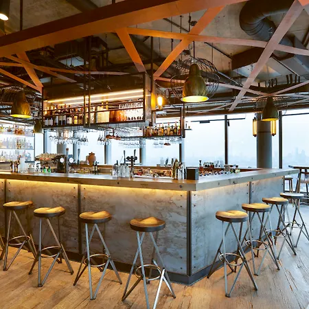 Ξενοδοχείο Novotel Canary Wharf 4*