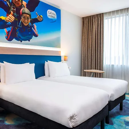 Ibis Styles London Heathrow Airport 3* Hillingdon
