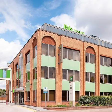 Ibis Styles London Heathrow Airport Hotel 3*
