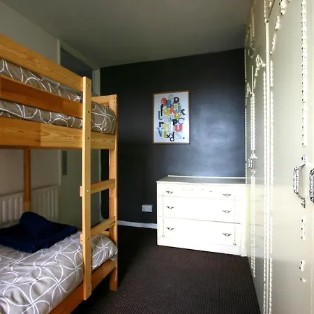 Guest house Lettingeasy - Brownfield *