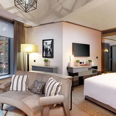 Hart Shoreditch London, Curio Collection By Hilton Hotel