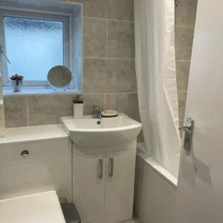2 Bedroom Serviced # Apartment *