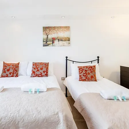 Premium Excel 3 & 2 Bedrooms London