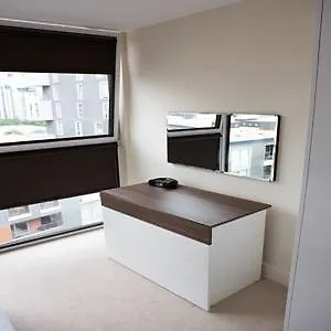 Hotel City Nites - Canary Wharf 4*