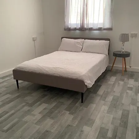 Apartment By Rehoboth - Overcomers- Deptford London