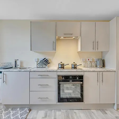 By Rehoboth - Overcomers- Deptford * London
