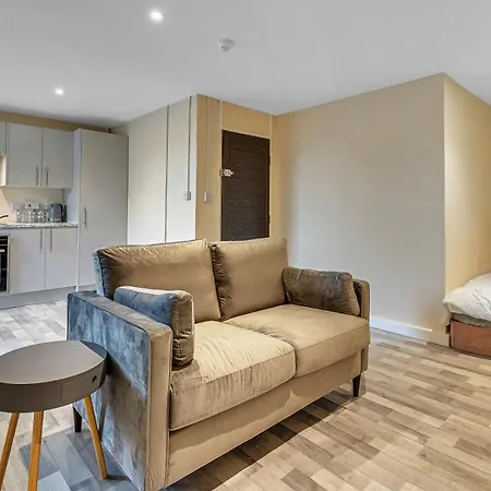 By Rehoboth - Overcomers- Deptford Apartment London