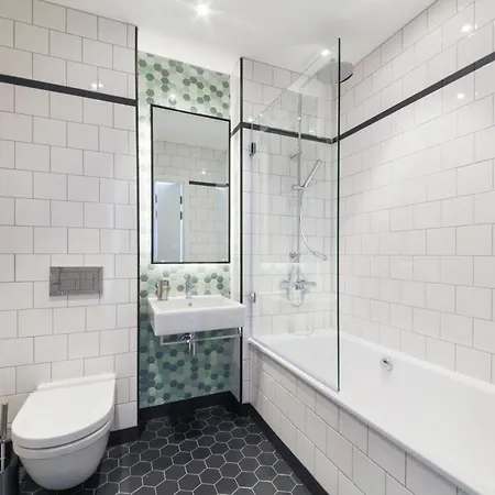 Apartment Amazing Flat In A New Modern Building London