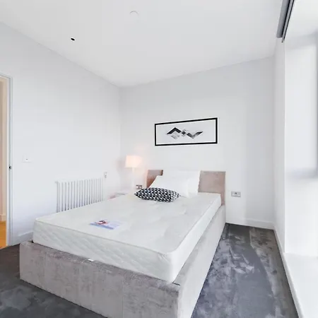 Amazing Flat In A New Modern Building