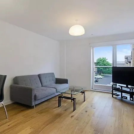 Riverview 1/2 Bedroom Apartment