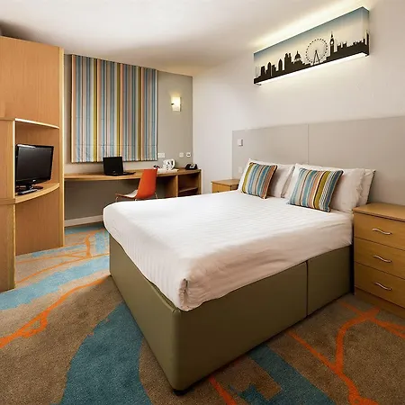 Ibis Styles Excel לונדון