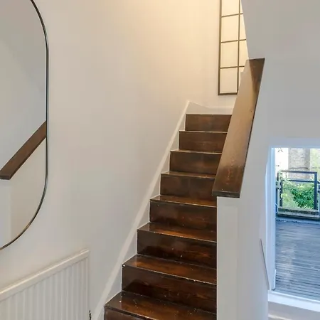 Apartament The Dalston Maisonette Londyn