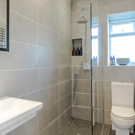 Apartament The Dalston Maisonette Londyn