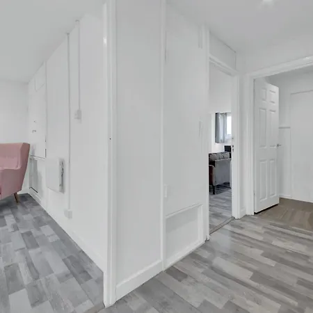 Apartment By Rehoboth - Overcomers- Deptford London