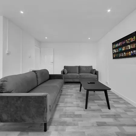 By Rehoboth - Overcomers- Deptford * London