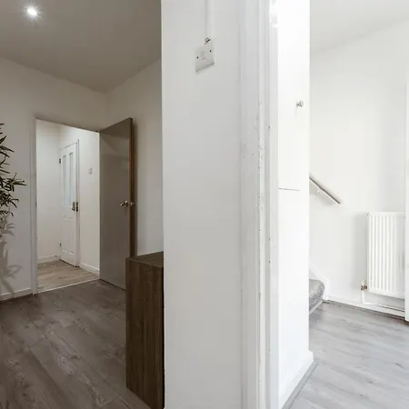 Stepney Beds To 24 Penzion