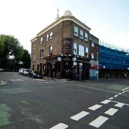 Hostel Book A Bed London