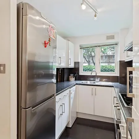 Beautiful And Cosy 2 Bedroom Flat Apartment London