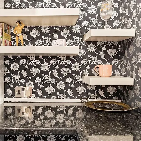 Beautiful And Cosy 2 Bedroom Flat