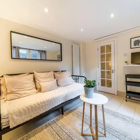 Apartment Cozy 3 Bed Flat In The Heart Of Broadway Market London